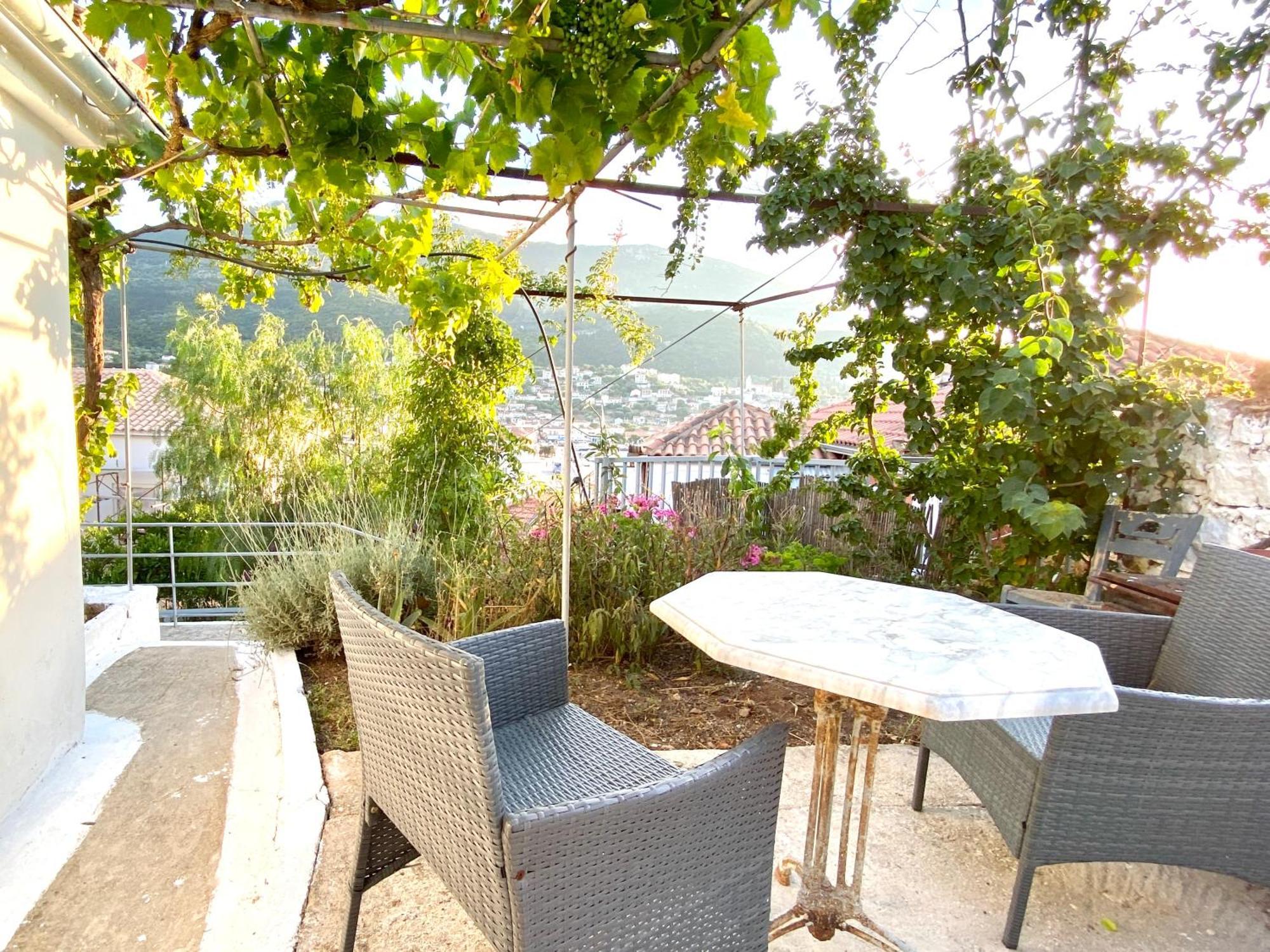 Stylish Vathy Studio With Sea View Εξωτερικό φωτογραφία
